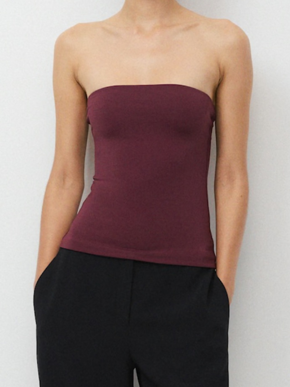 Aritzia Original Contour Appeal Tube Top in size Medium